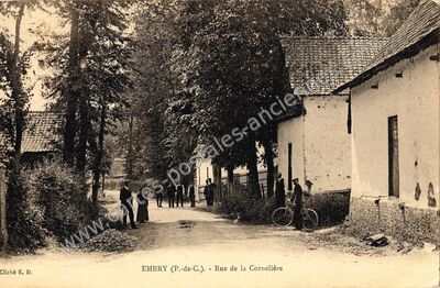 Carte postale ancienne Rue de la Cornelière — Embry (Pas-de-Calais)