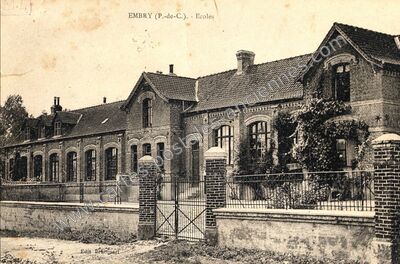 Carte postale ancienne Ecoles — Embry (Pas-de-Calais)