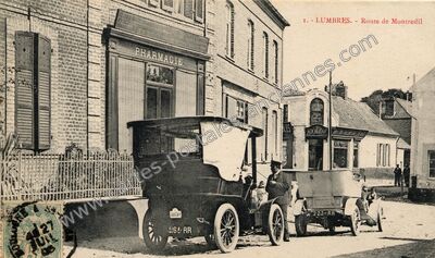 Carte postale ancienne Route de Montreuil — Lumbres (Pas-de-Calais)