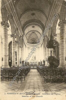 Carte postale ancienne Intérieur de l'Église — Harnes (Pas-de-Calais)