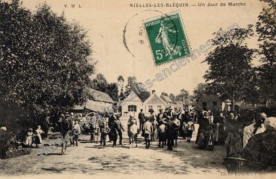 Carte postale ancienne Un Jour de Marché — Nielles-lès-Bléquin (Pas-de-Calais)