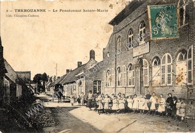 Carte postale ancienne Le Pensionnat Sainte-Marie — Thérouanne (Pas-de-Calais)