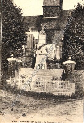 Carte postale ancienne Le Monument aux Morts — Wicquinghem (Pas-de-Calais)