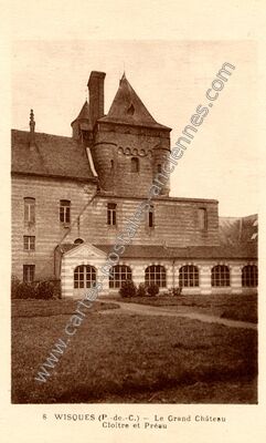 Carte postale ancienne Le Grand Château Cloître et Préau — Wisques (Pas-de-Calais)