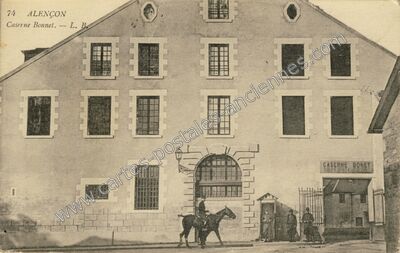 Carte postale ancienne Caserne Bonnet — Alençon (Orne)