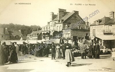 Carte postale ancienne Le Marché — Flers (Orne)
