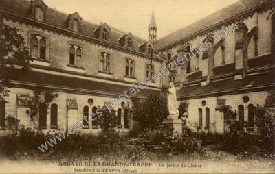 Carte postale ancienne L'Abbaye de la Grande-Trappe - Le Jardin du Cloître — Soligny-la-Trappe (Orne)