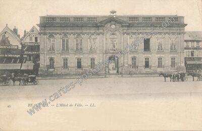 Carte postale ancienne L'Hôtel de Ville — Beauvais (Oise)