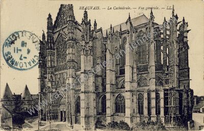 Carte postale ancienne La Cathédrale. — Vue générale — Beauvais (Oise)