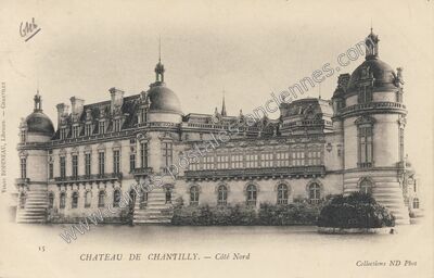 Carte postale ancienne Château de Chantilly — Chantilly (Oise)
