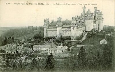 Carte postale ancienne Le Château de Pierrefonds — Vue prise du Rocher — Pierrefonds (Oise)