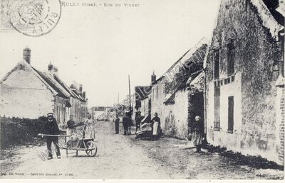 Carte postale ancienne Rue du Vignot — Rully (Oise)