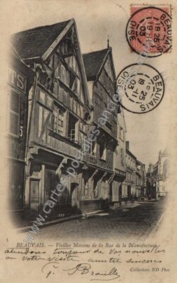 Carte postale ancienne Vieilles Maisons de la Rue de la Manufacture — Beauvais (Oise)