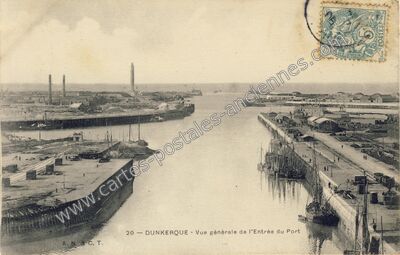 Carte postale ancienne Vue générale de l'Entrée du Port — Dunkerque (Nord)