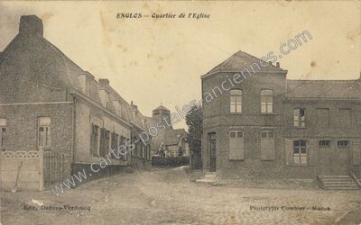 Carte postale ancienne Quartier de l'Eglise — Englos (Nord)