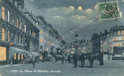 Carte postale ancienne La Place du Théâtre, la nuit — Lille (Nord)
