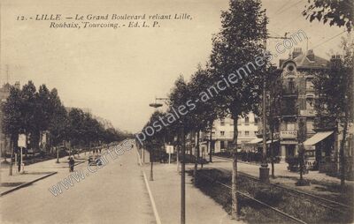 Carte postale ancienne Le Grand Boulevard reliant Lille, Roubaix, Tourcoing — Lille (Nord)