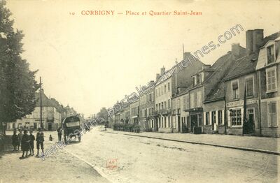 Carte postale ancienne Place et Quartier Saint-Jean — Corbigny (Nièvre)