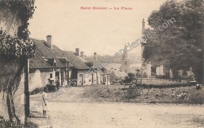 Carte postale ancienne La Place — Saint-Bonnot (Nièvre)
