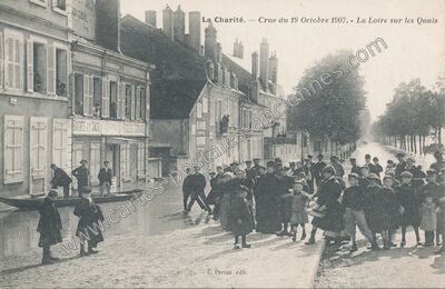 Carte postale ancienne La Charite — La Charité-sur-Loire (Nièvre)