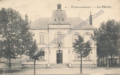 Carte postale ancienne La Mairie — Fourchambault (Nièvre)
