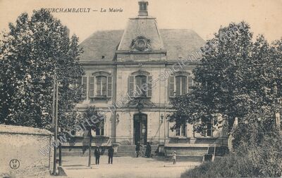 Carte postale ancienne La Mairie — Fourchambault (Nièvre)