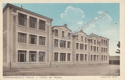 Carte postale ancienne L'Ecole des Garçons — Fourchambault (Nièvre)