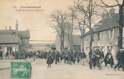 Carte postale ancienne Sortie des Ateliers Magnard — Fourchambault (Nièvre)