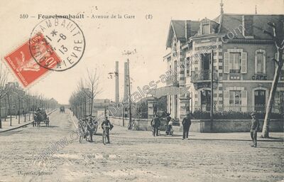 Carte postale ancienne Avenue de la Gare — Fourchambault (Nièvre)