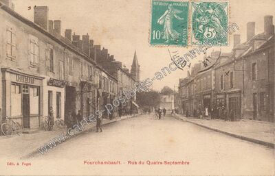 Carte postale ancienne Rue du Quatre-Septembre — Fourchambault (Nièvre)