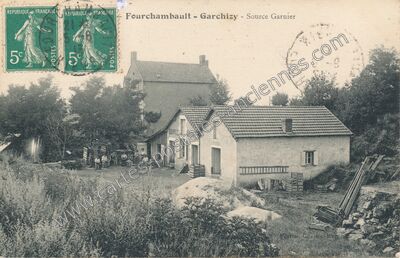 Carte postale ancienne Garchizy - Source Garnier — Fourchambault (Nièvre)