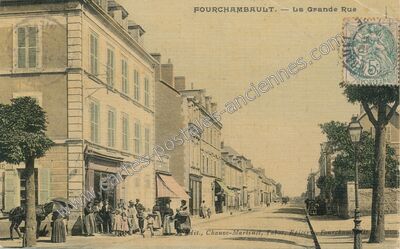 Carte postale ancienne La Grande Rue — Fourchambault (Nièvre)