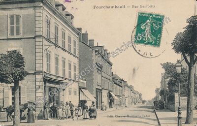 Carte postale ancienne Rue Gambetta — Fourchambault (Nièvre)