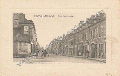 Carte postale ancienne Rue Gambetta — Fourchambault (Nièvre)