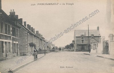 Carte postale ancienne Le Triangle — Fourchambault (Nièvre)