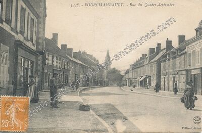 Carte postale ancienne Rue du Quatre-Septembre — Fourchambault (Nièvre)