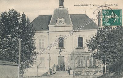 Carte postale ancienne L'Hôtel de Ville — Fourchambault (Nièvre)