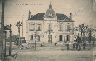 Carte postale ancienne La Mairie — Fourchambault (Nièvre)