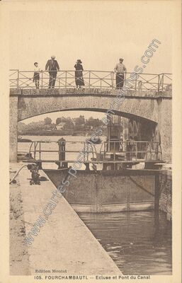 Carte postale ancienne Ecluse et Pont du Canal — Fourchambault (Nièvre)