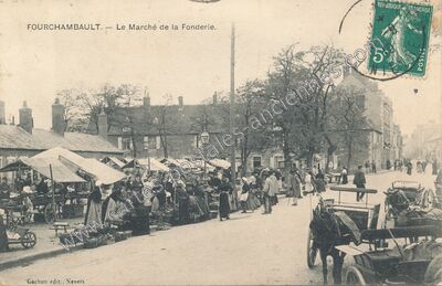 Carte postale ancienne Le Marché de la Fonderie — Fourchambault (Nièvre)
