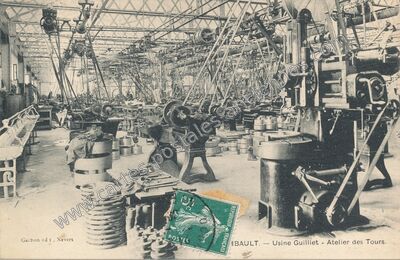 Carte postale ancienne Usine Guilliet - Atelier des Tours — Fourchambault (Nièvre)