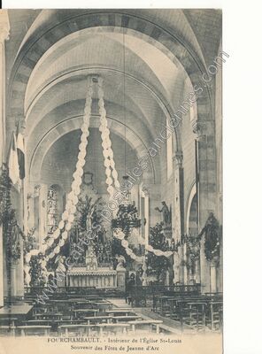 Carte postale ancienne Intérieur de l'Église St-Louis — Fourchambault (Nièvre)