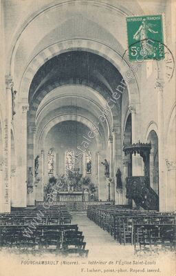 Carte postale ancienne Intérieur de l'Église Saint-Louis — Fourchambault (Nièvre)