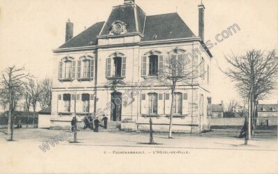 Carte postale ancienne L'Hôtel-de-Ville — Fourchambault (Nièvre)