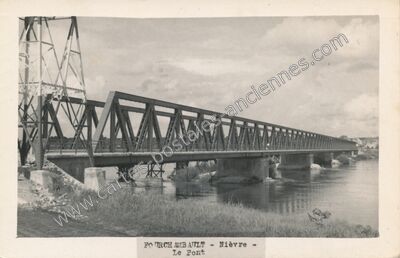 Carte postale ancienne Le Pont — Fourchambault (Nièvre)