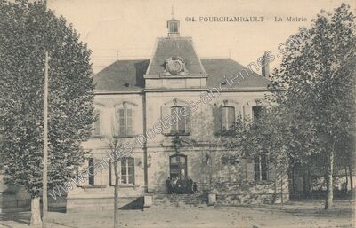 Carte postale ancienne La Mairie — Fourchambault (Nièvre)
