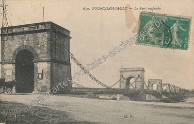 Carte postale ancienne Le Pont suspendu — Fourchambault (Nièvre)