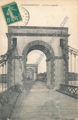 Carte postale ancienne Le Pont suspendu — Fourchambault (Nièvre)
