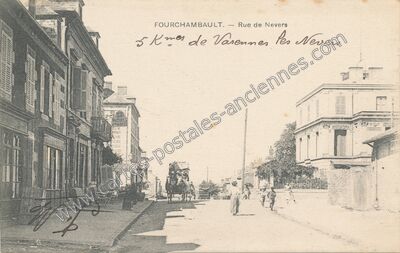 Carte postale ancienne Rue de Nevers — Fourchambault (Nièvre)