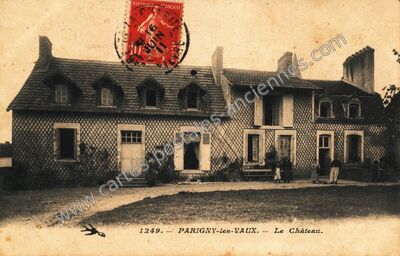 Carte postale ancienne Le Château — Parigny-les-Vaux (Nièvre)